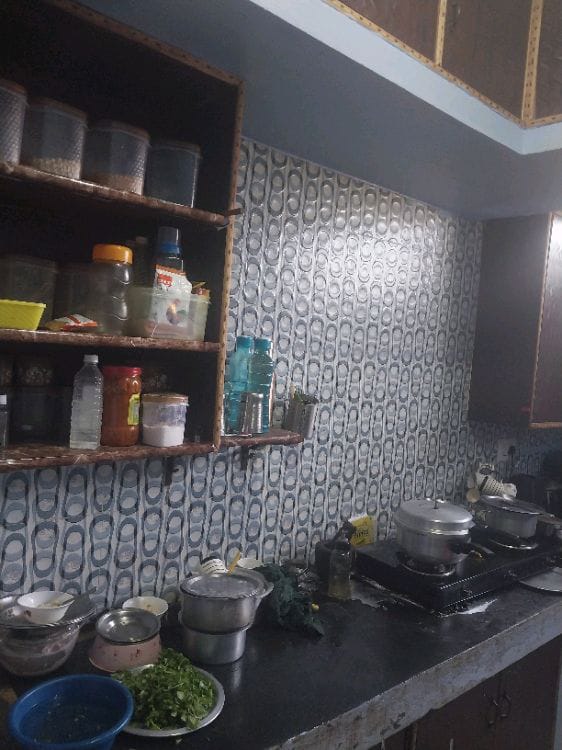 Individual house for sale B Kata 800sqft, Bore well available.