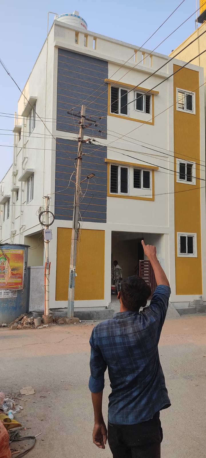 Individual floor building available for rent in Bengaluru