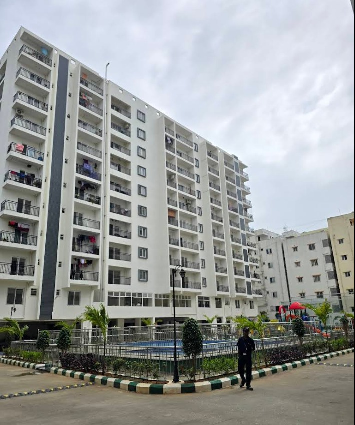 3 BHK Apartment for sale in Amrutha platinum tower Bengaluru