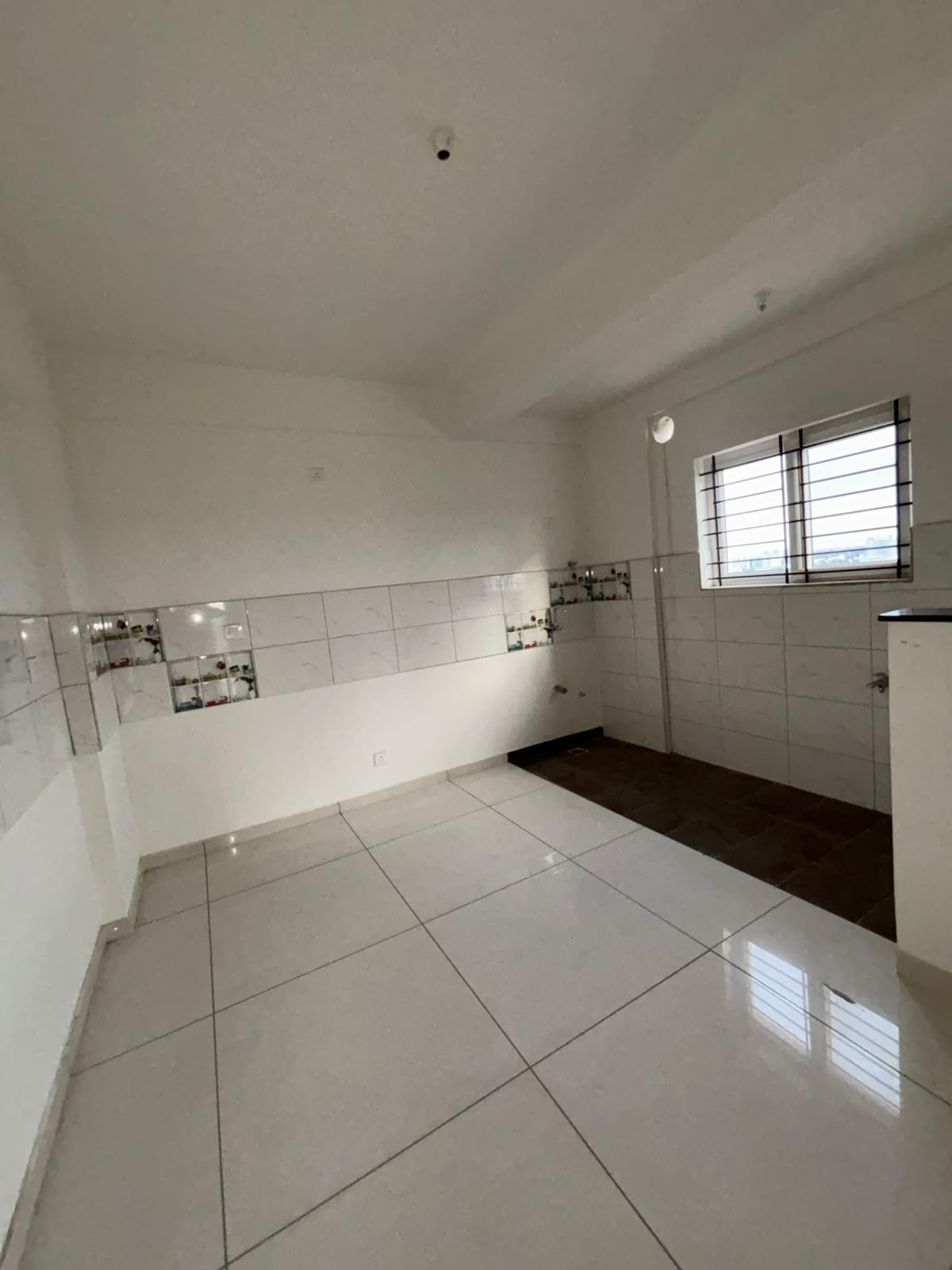 3 BHK Flat for Sale Abhee King’s Court