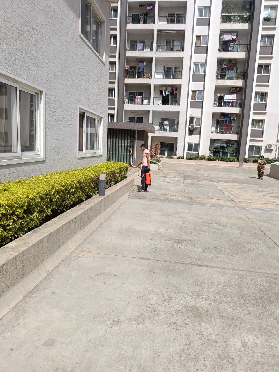 2 BHK Flat for Rent Parkway Homes by SJR